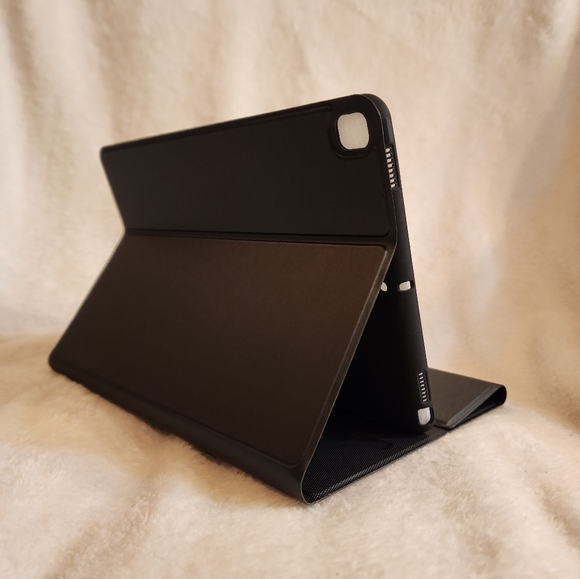 Tablet wireless keyboard and case - Picture 3 of 4